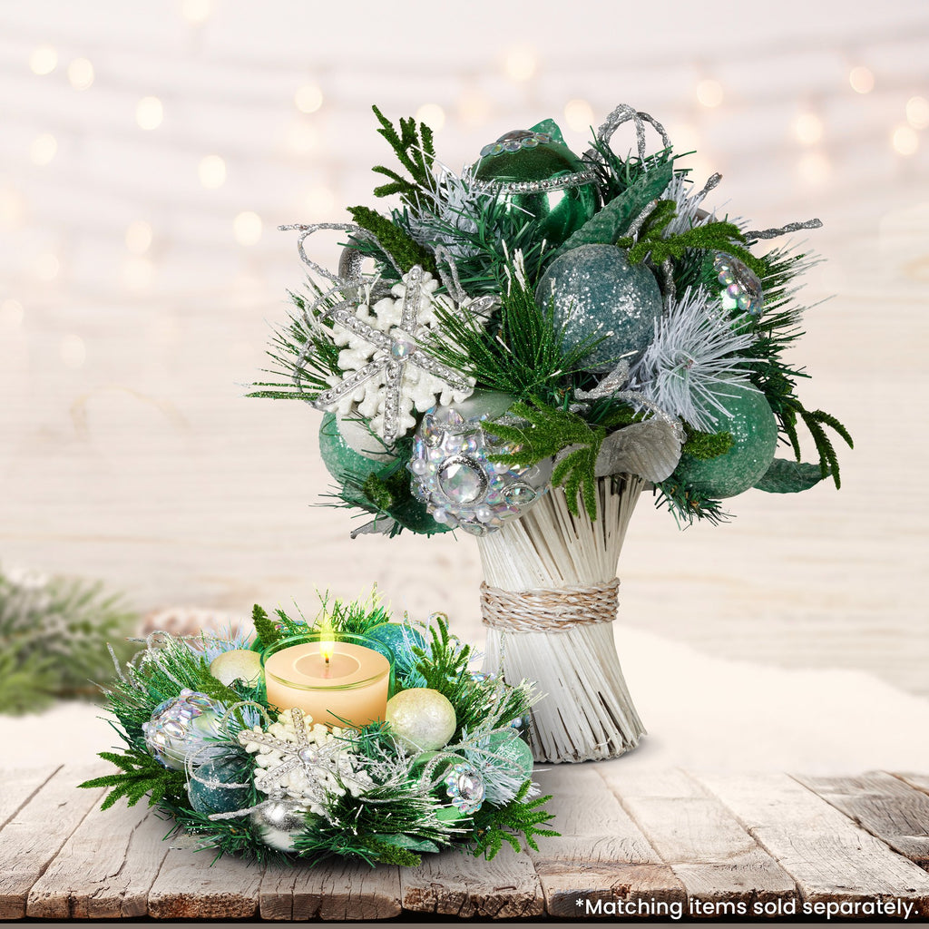 26cm Christmas Mint Luxe Centrepiece with Hurricane Glass Candle Holder