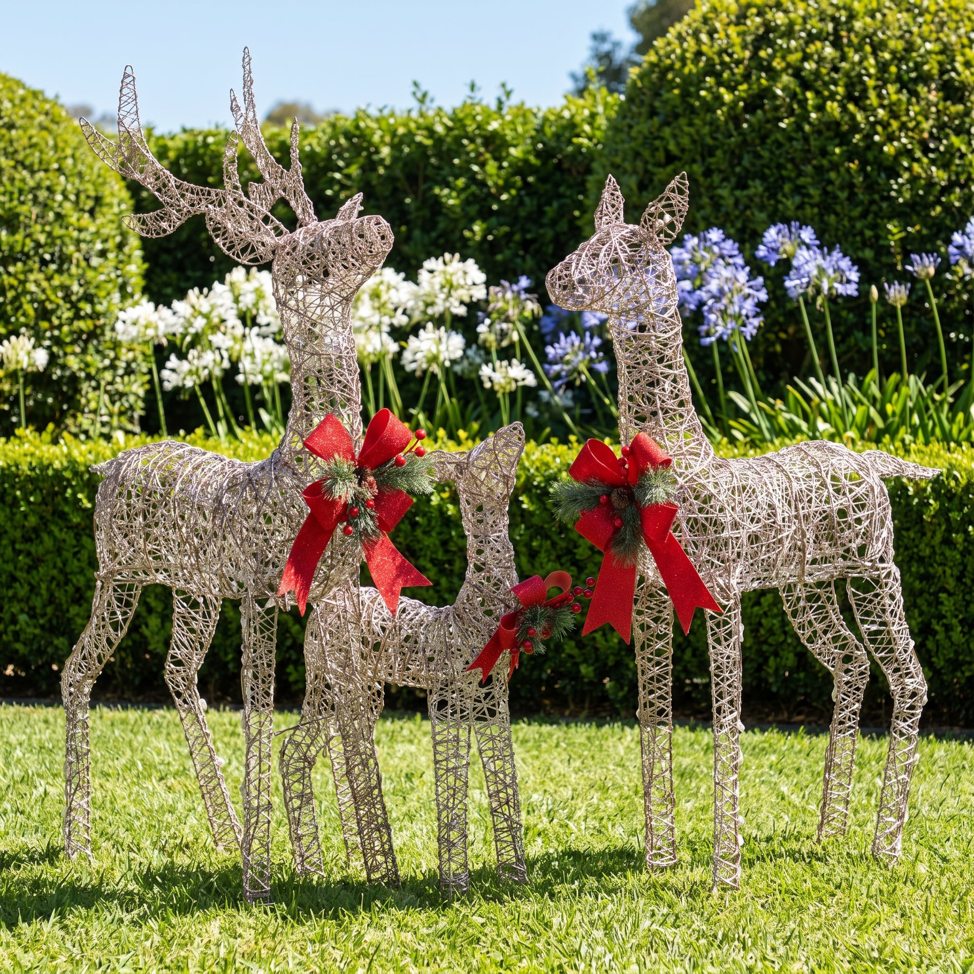 Christabelle 3 Reindeer Family Christmas Light Up Display 1.3m LED Outdoor Indoor Xmas Yard Lawn Statue Home Decor
