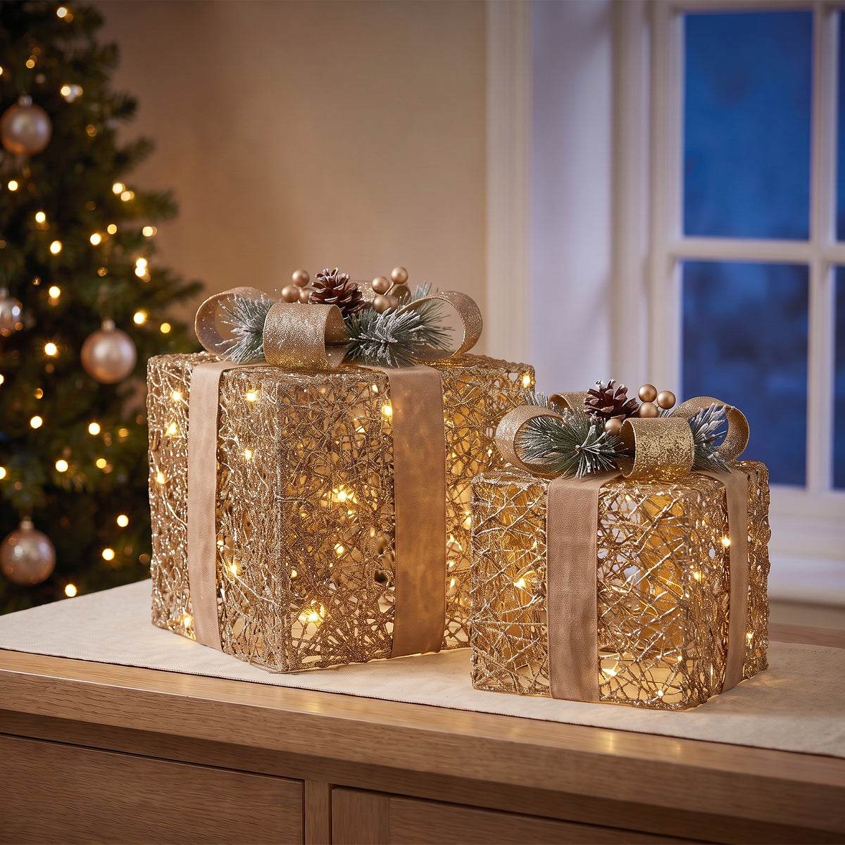 Set of 2 Light Up Christmas Gift Boxes Champagne Gold Battery Operated Warm White LED Present Decorations 35cm 28cm