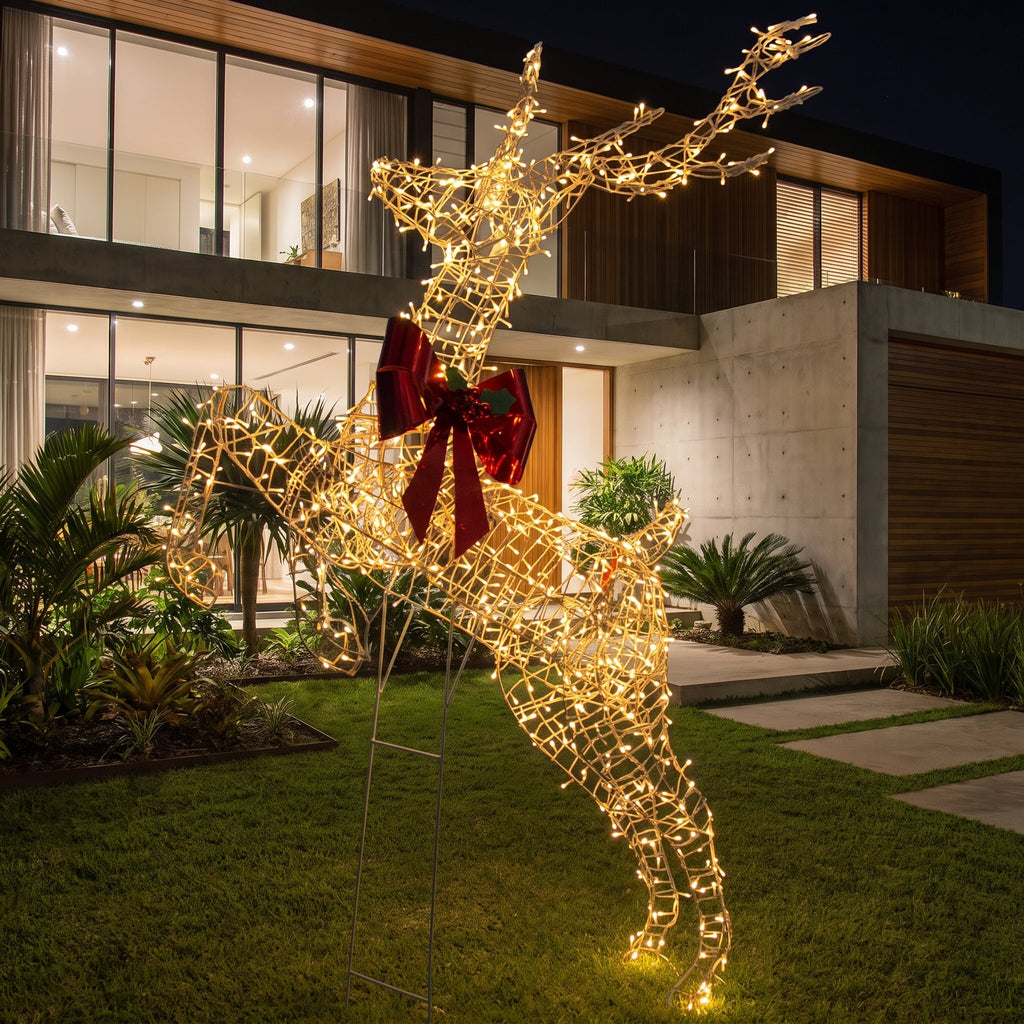 Christabelle 2m Large Light Up Reindeer Christmas Decoration, 800 Twinkle LED Lights, Indoor Outdoor Rearing Stag